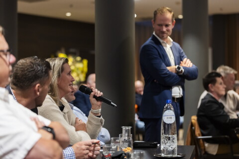 20251015vbomichvos12